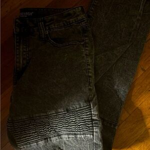 Men's Dark Grey Jeans